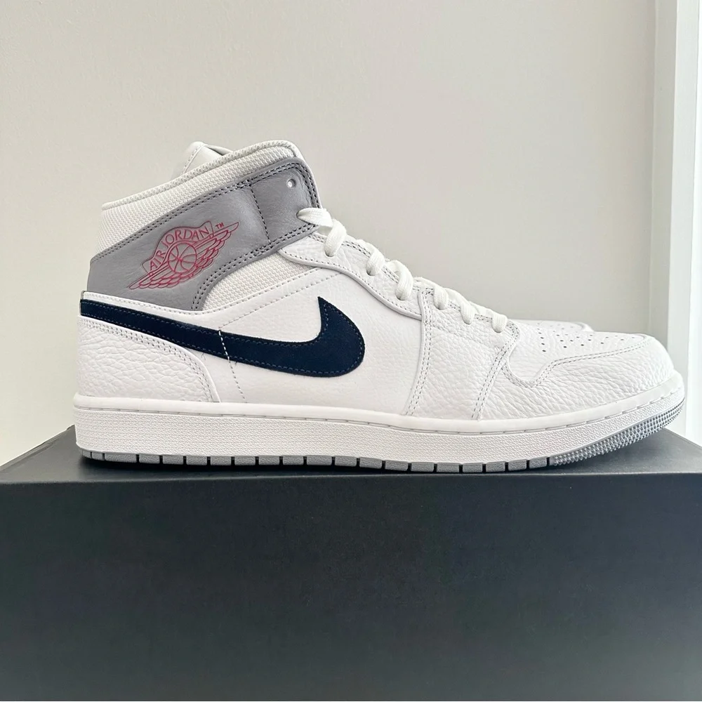 NIB Air Jordan 1 Men’s Mid Paris White Midnight Navy Sneakers Shoes Size 14